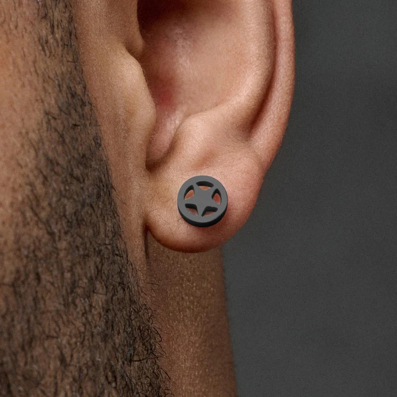 Detailed Black Steel Star Earring for Men - Stud earrings