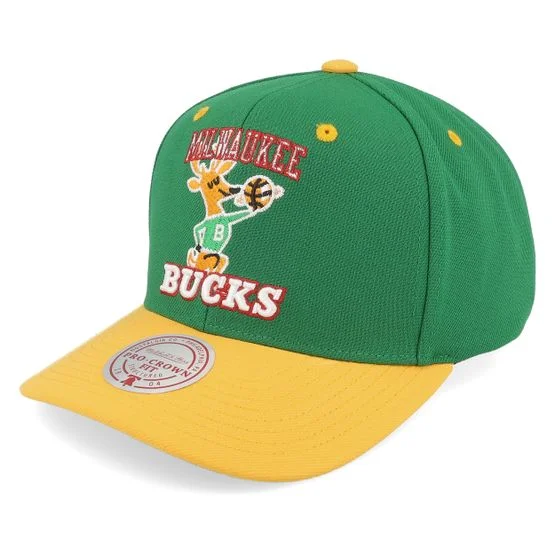 Mitchell & Ness - NBA Groen adjustable Cap - Milwaukee Bucks All In 2.0 Pro Green/Yellow Adjustable @ Hatstore