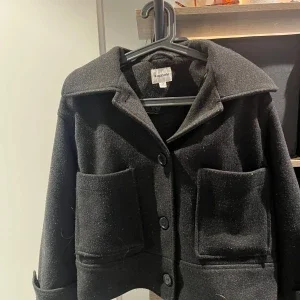 Svart ulljacka från Kappahl XS