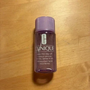 Clinique Take The Day Off makeup remover
