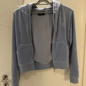 Blå velour tröja med dragkedja+blå velour byxor