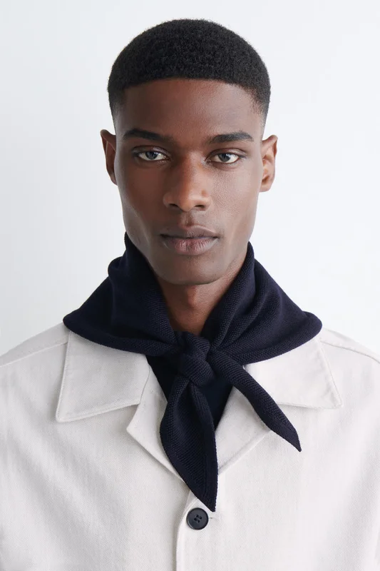 COS Textured Merino Wool Scarf in Blue - Men