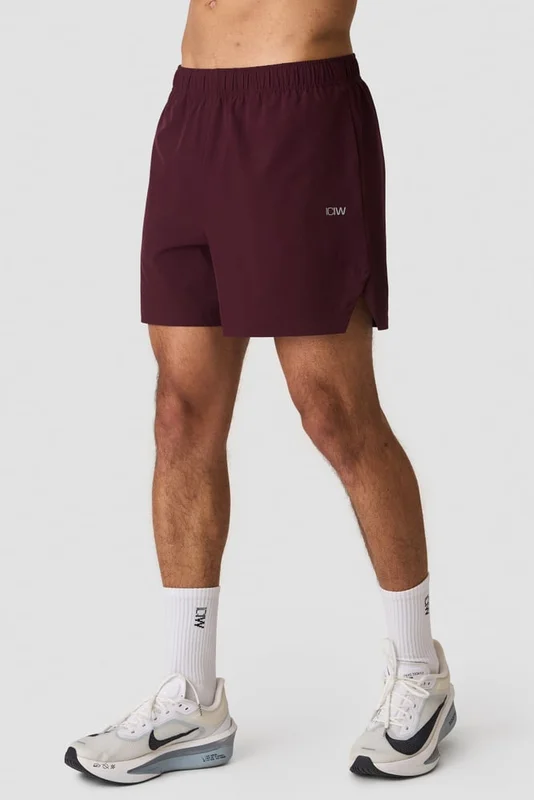 ICANIWILL - Essential Cardio 5'' Shorts Maroon Red- Shorts - Heren - sportkleding van ICIW
