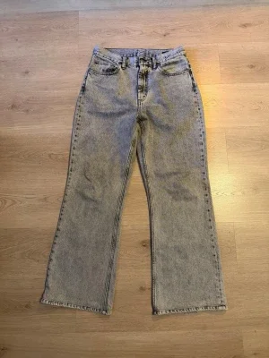 Hope Beat jeans