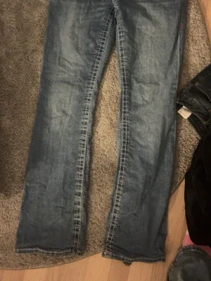 True Religion bootcut jeans blå