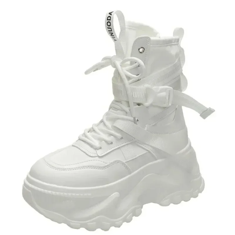 AliExpress - Bottes de moto à plateforme épaisse pour femmes, chaussures astronomiques optiques à lacets blancs, bottes de rinçage, mode chaude, 