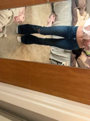 Mörkblåa bootcut jeans med låg midja från märket Salsa jeans. 25/32