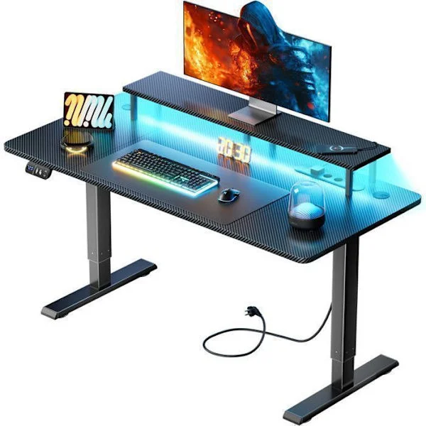 EcoFurnix LED Hæve-Sænkebord Elektrisk 140 x 60 cm, Gaming Bord med Indbygget Stik & USB Port, 3 Hukommelsesfunktioner, Sort