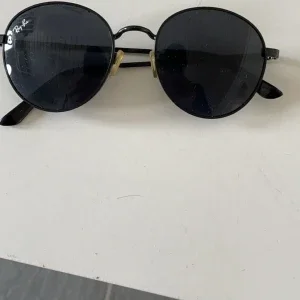 Rayban boyfriend glasögon