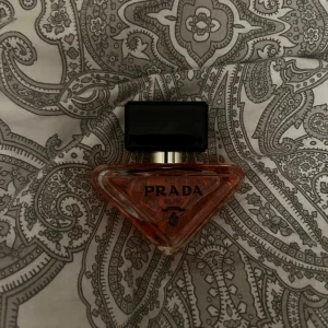 Prada paradoxe intense 30ml