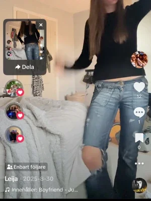 Lågmidjade bootcut jeans