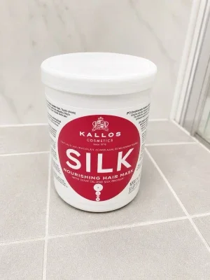 Kallos Silk hårinpackning 1000 ml