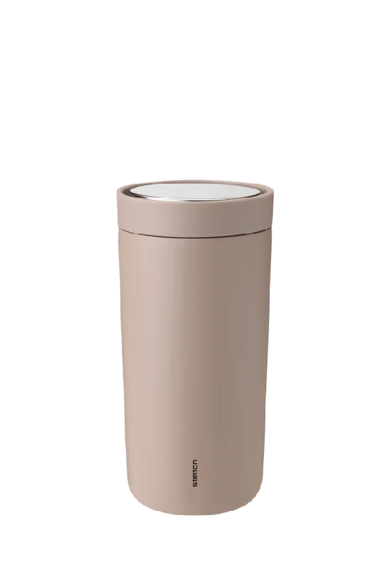 Stelton To Go Click termosmugg 0.4 l. Kök & matlagning Rosa 0,4L