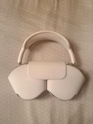 AirPods Pro max
