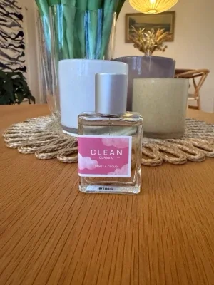 CLEAN Classic Vanilla Cloud parfym