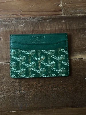 Grön Goyard plånbok i skinn