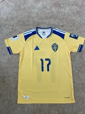Sverige matchtröja Adidas nr 17