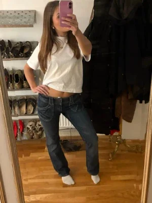 Mörkblå jeans från Zero Jeans