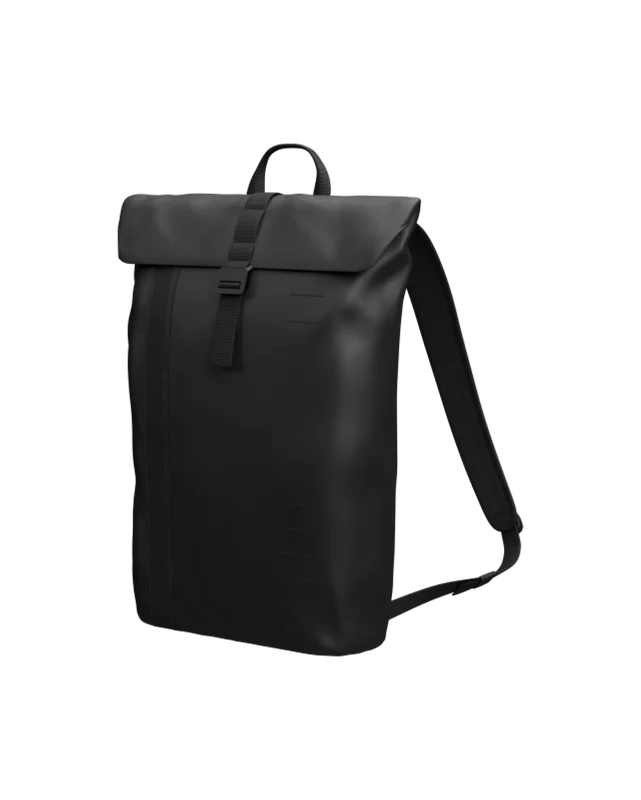 Db - Essential Backpack 12L Black Out