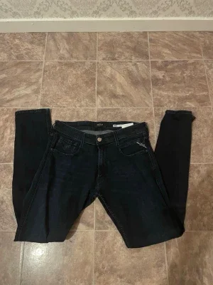 Mörkblå Replay Anbass jeans skinny