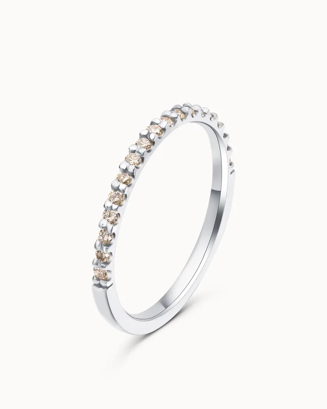 Lunette Diamantring Champagne Diamanter 18K Hvidguld - Allianceringar hos VANBRUUN
