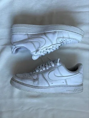 Nike Air Force 1 vita | 41