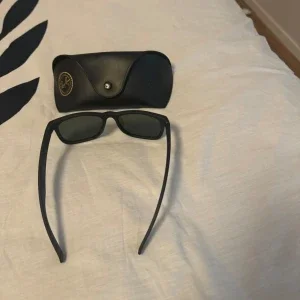 Glasögon rayban