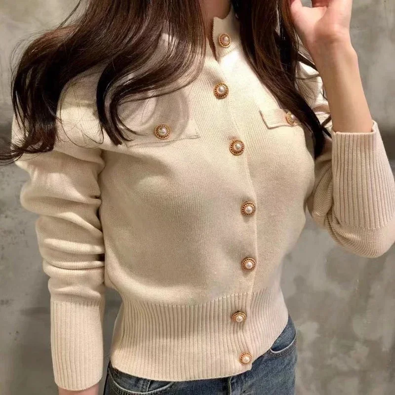 AliExpress - 2026 Herbst Langarm-Mode Damen Strickjacken Pullover Strickmantel Kurz Lässig Einreihig Koreanisch Schmal Geschnitten Schicke Damen-
