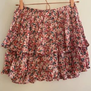 Blommig Zara kjol