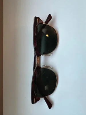 Ray-Ban Clubmaster solglasögon brun