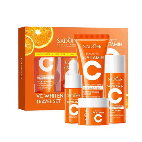 Fem-i-ett C-vitamin Multi-Effekt Reparerande C-vitamin Hudvårdsset, Resestorlek Ansiktskräm (30g + 30ml + 10ml