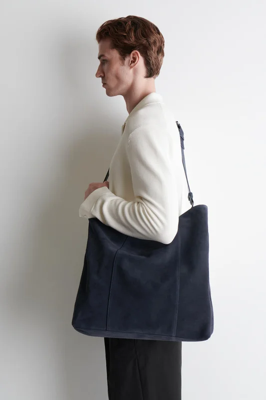 COS Men's Borsa Tote In Pelle Scamosciata in Blu