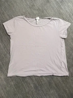 Grå bomulls T-Shirt