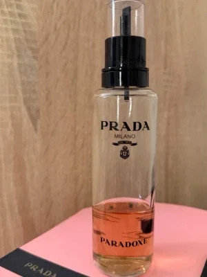 Prada paradoxe refil