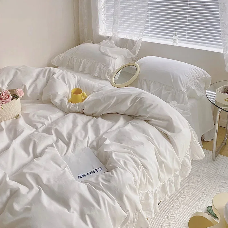 AliExpress - Japan Stil Einfarbig Bettwäsche Set Nette Mädchen Rüschen Spitze Rosa Bett Rock Kinder Bettbezug Mit Kissen Fall Bett blatt Für Frauen