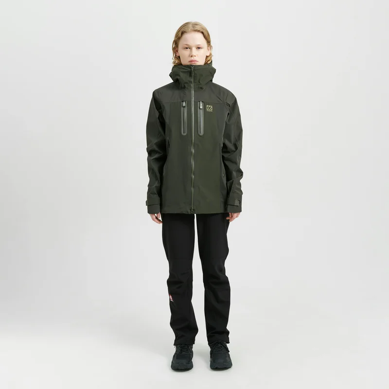 66 North women's Women's Hornstrandir Gore-Tex Pro Jacket Jackets & Coats - Black - 2XL