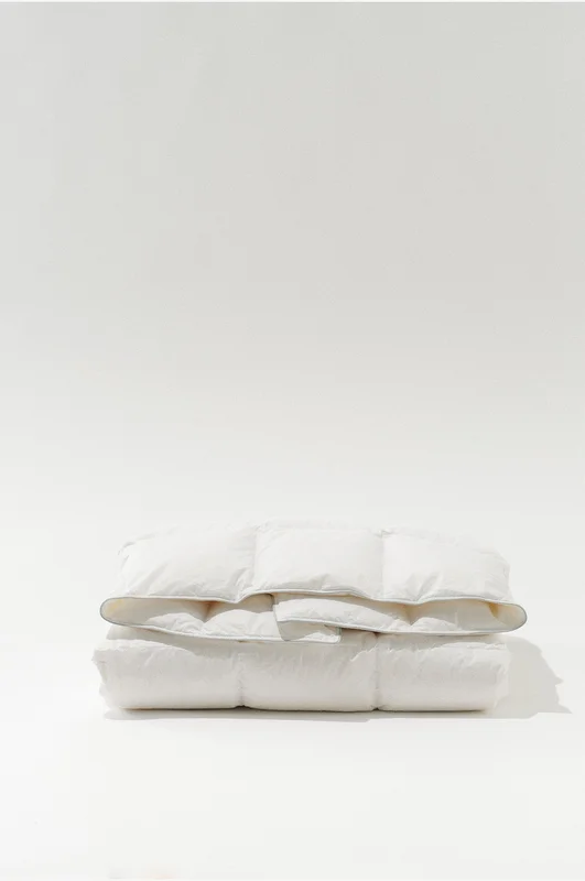Jotex - Dundyne Varm 150x210 Cm Hvit - STAY - Kjøp Dyner & puter hos Jotex