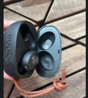 Sudio trådlösa hörlurar