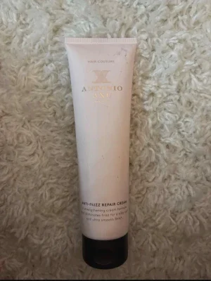 Antonio Axu Anti-Frizz Repair Cream