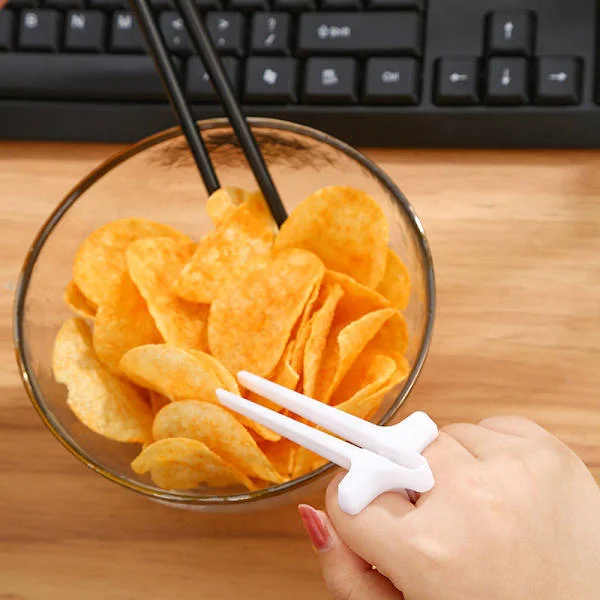 Frie hænder Snack spisepinde Finger spisepinde Lazy Assistant Snack spisepinde til børn Voksne Hvid
