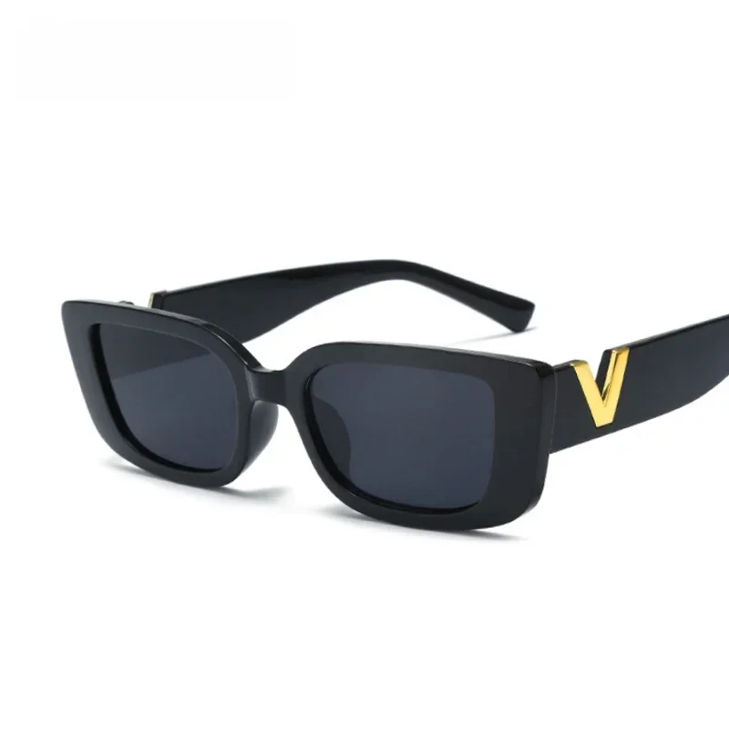 AliExpress - Mode Rechthoek Zonnebril Vrouwen Luxe Merk Vintage Kleine Frame Zonnebril Dames Klassieke Zwarte Vierkante Brillen Oculos