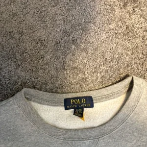 Blå half zip tröja Polo Ralph Lauren och Grå Polo Ralph Lauren tröja