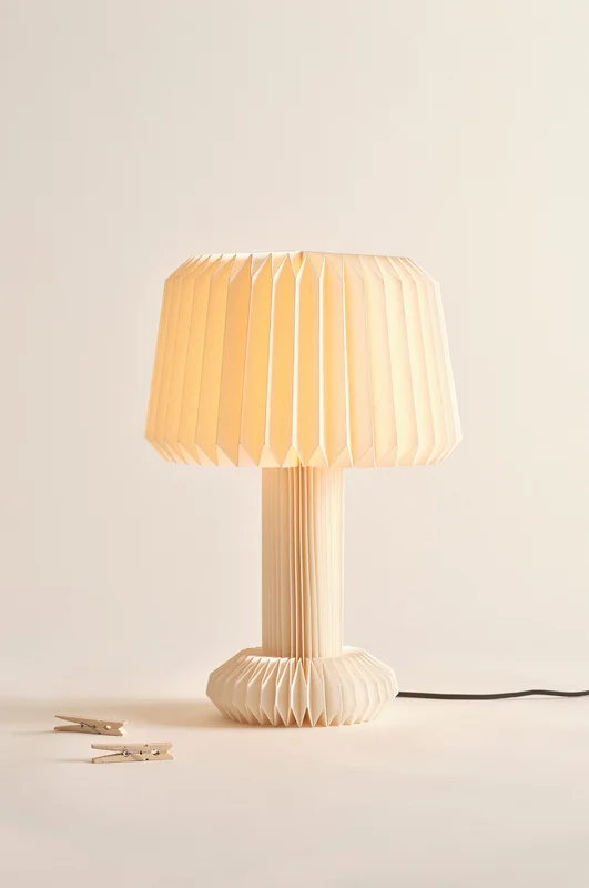 Jotex - Bordslampa Vit RILYNN - Köp Bordslampor hos Jotex