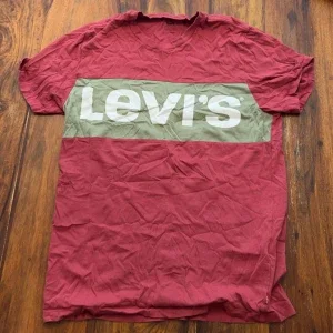 Levis Tröja