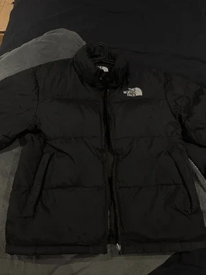 The North Face jacka.