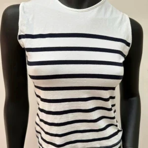 Twist & Tango top
