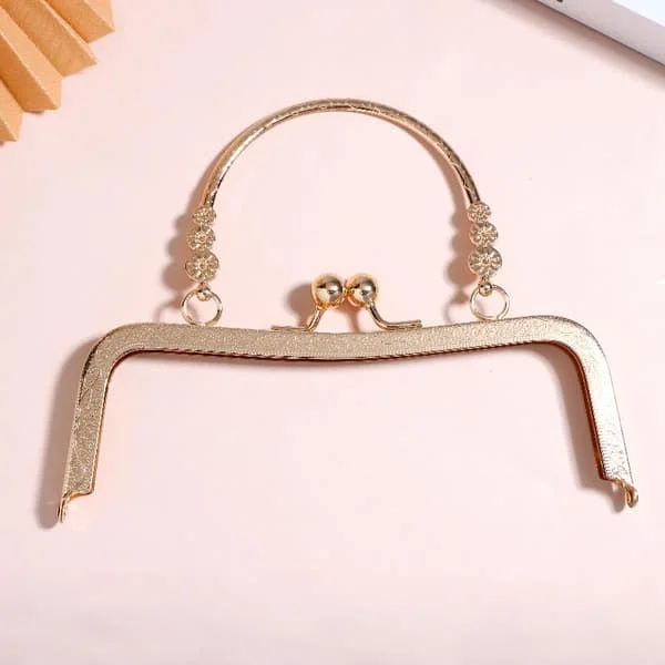 Metallveskeramme med buet håndtak Kiss Lock Clasp Hardware F