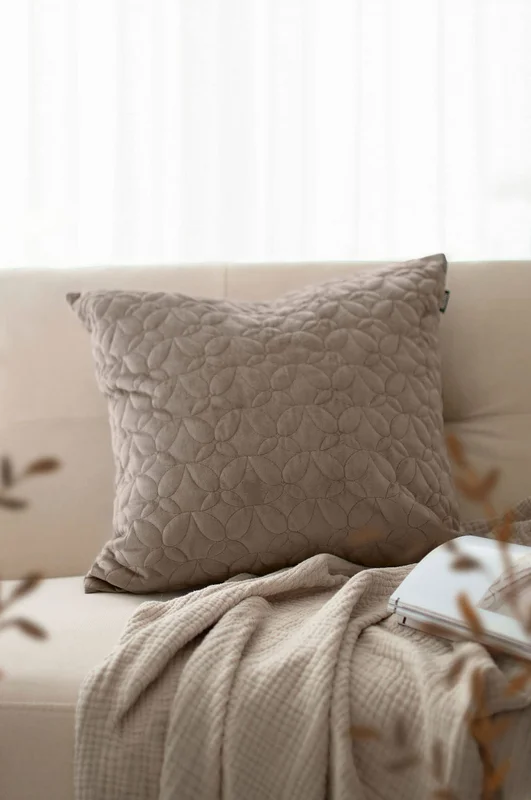 Hasta - Kuddfodral Ljuva 50x50 - Beige - Prydnadskuddar & kuddfodral - 50X50 - Från Homeroom