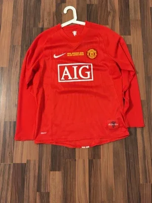 Manchester United långärmad retro tröja 2007-8