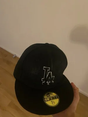 Svart LA New Era 59Fifty keps